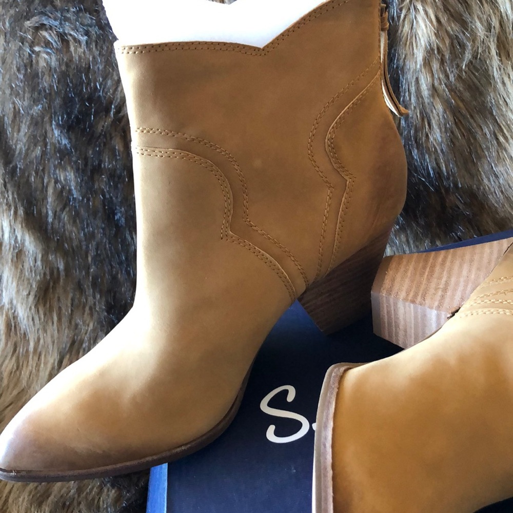 Splendid ASHER Leather Bootie,Sz: 10,Maple Nubuck - Picture 7 of 8